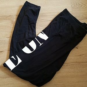 Black shine on leggings